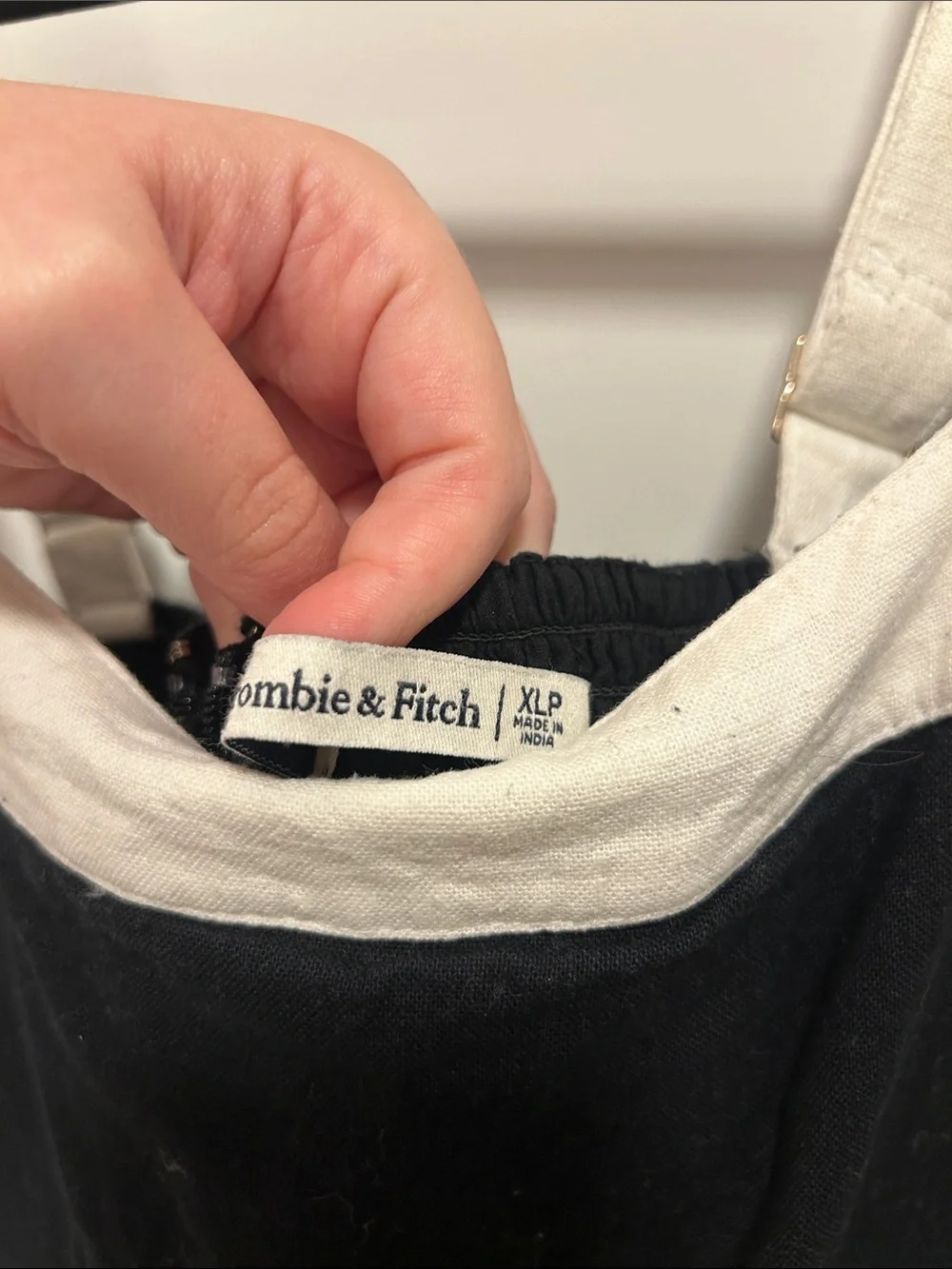 Abercrombie & Fitch Linen-Blend Squareneck Maxi Dress with Cream Straps and Hem